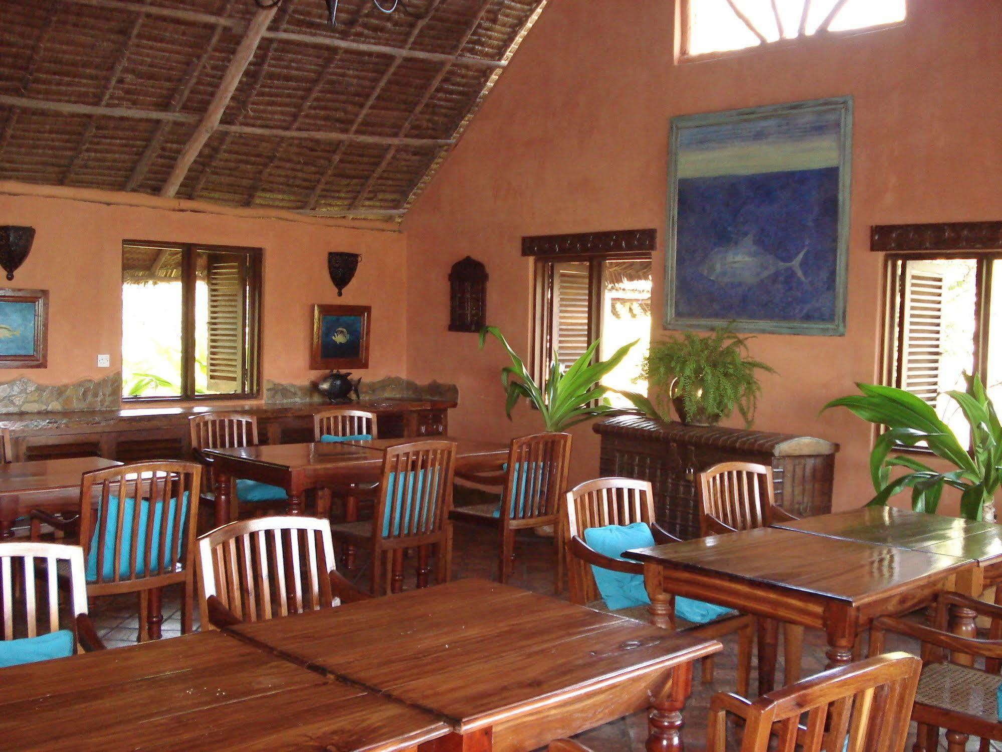 Kinasi Lodge Utende Zewnętrze zdjęcie