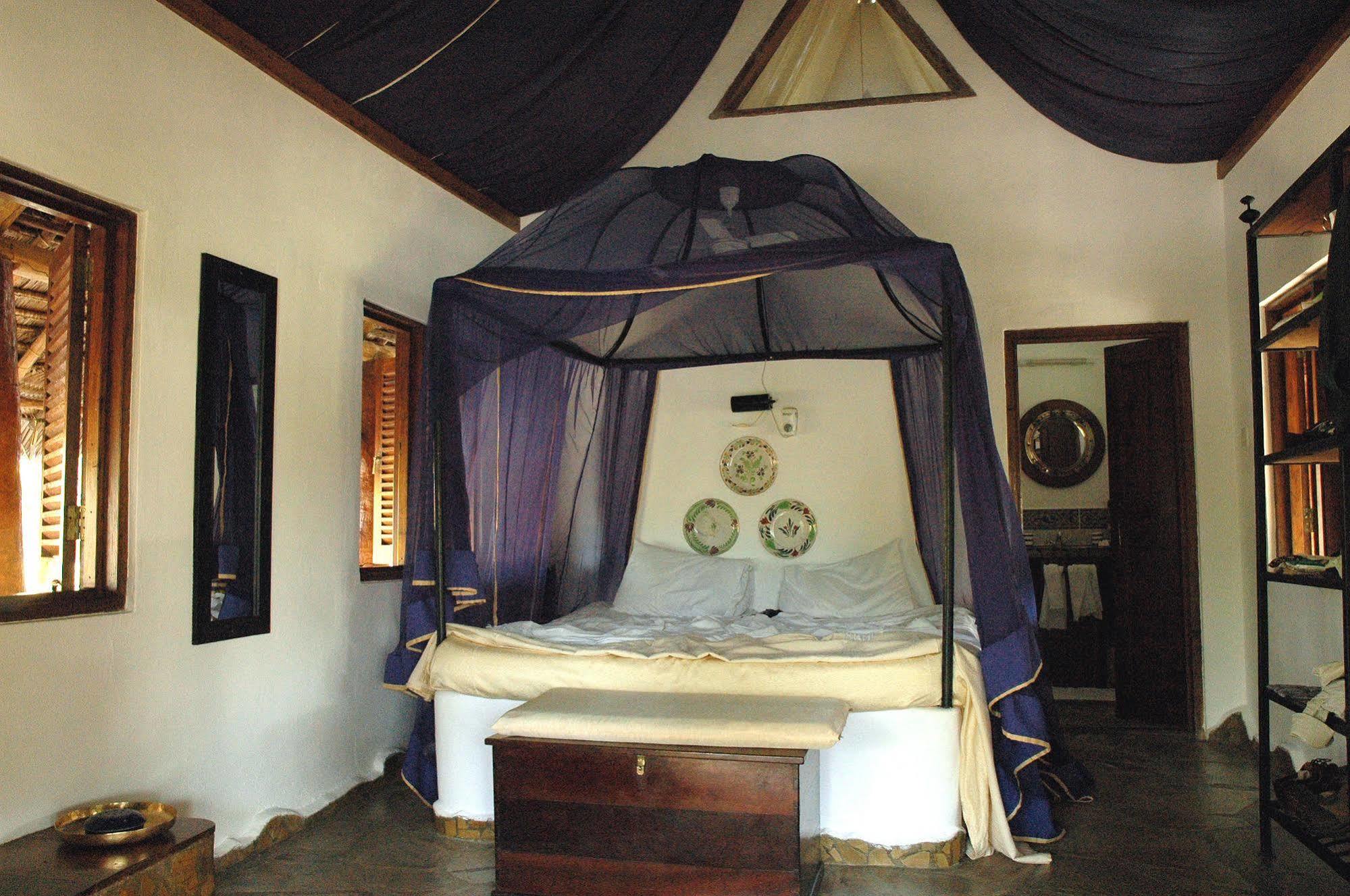 Kinasi Lodge Utende Zewnętrze zdjęcie