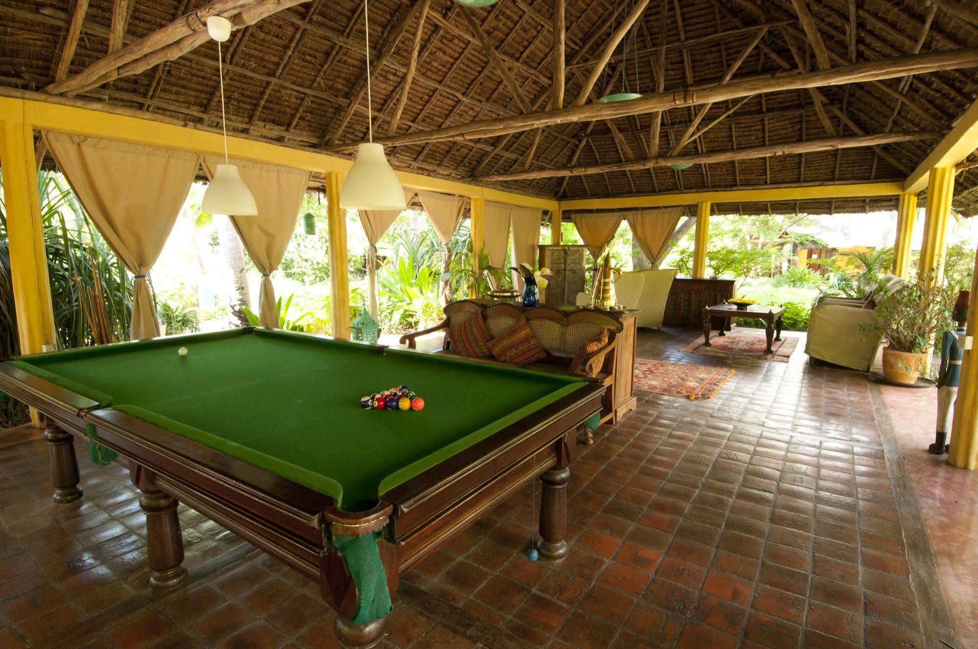 Kinasi Lodge Utende Zewnętrze zdjęcie