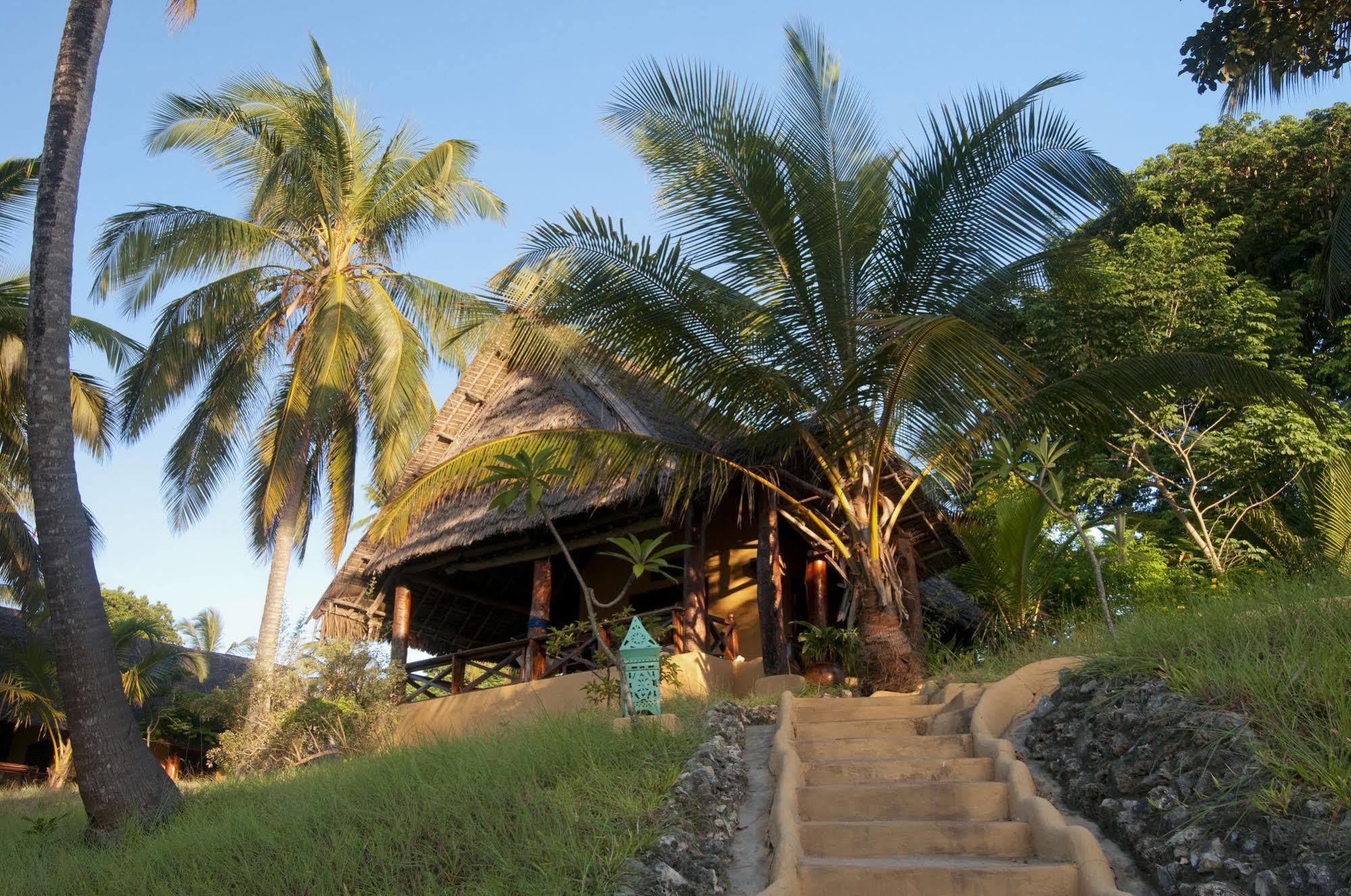 Kinasi Lodge Utende Zewnętrze zdjęcie